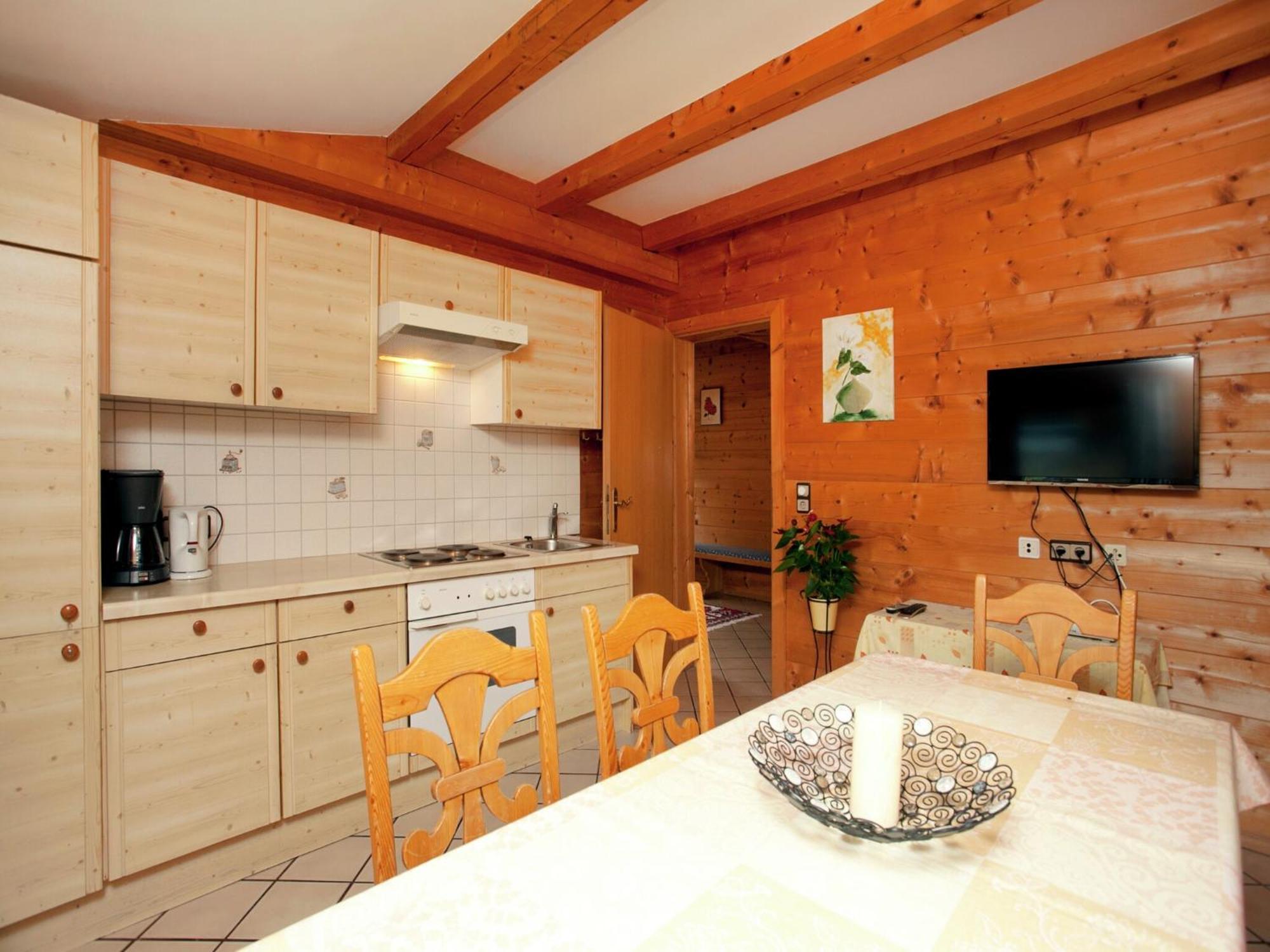 Alluring With Swimming Pool In Tyrol Appartement